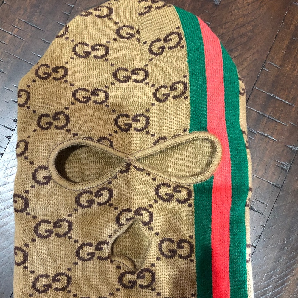 NWOT    GUCCI SKI MASK